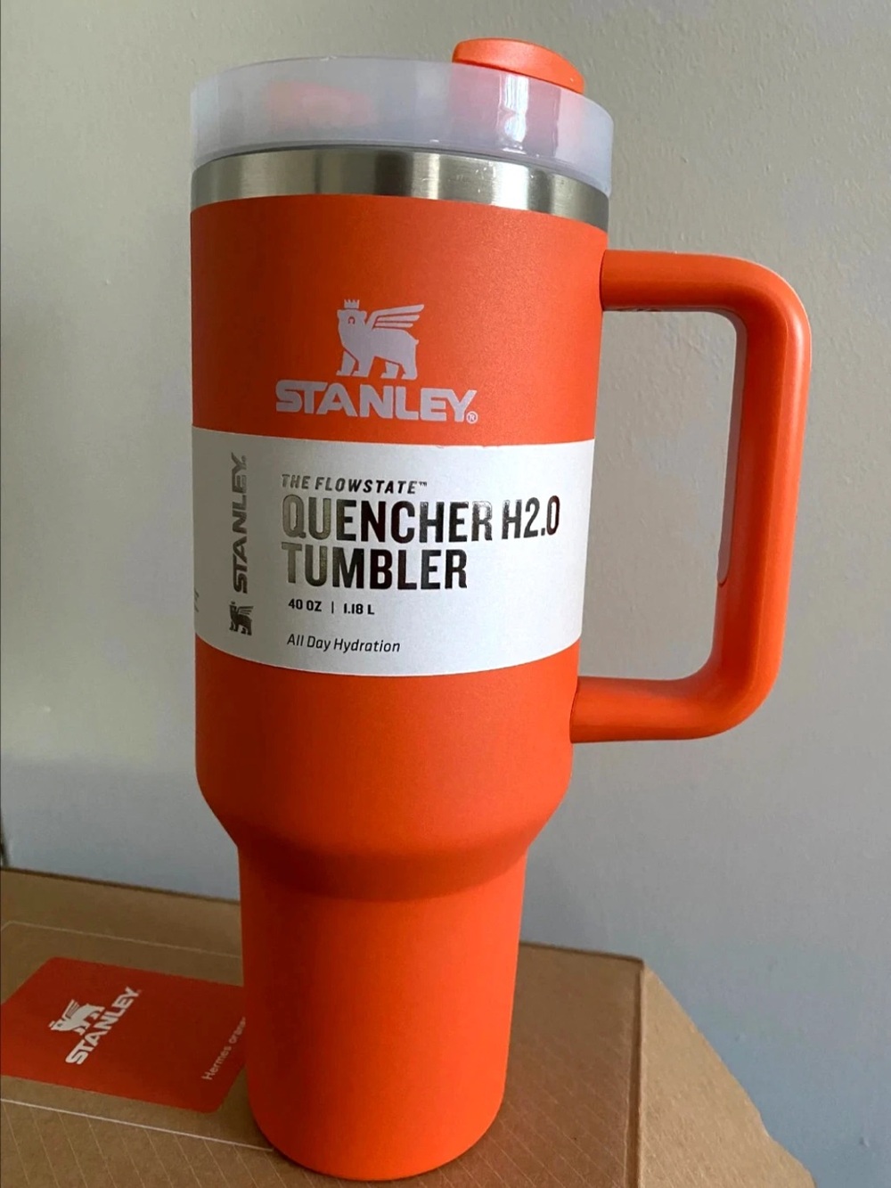 Stanley Hermes Orange The Quencher H2.0 Flowstate Tumbler 40 oz with Handle